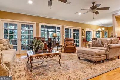 260 Brushy Creek Circle, Jackson, GA 30233 - Photo 5