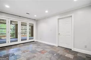 460 Ivy Park Ln NE, Atlanta, GA 30342 - Photo 35