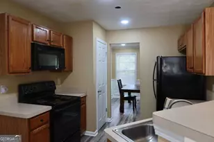 4424 English Loop, Stonecrest, GA 30038 - Photo 11