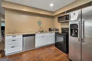 126 Lake View Cir, Brunswick, GA 31525 - Photo 15