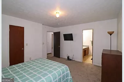 2107 Bedford Court, Lithonia, GA 30058 - Photo 13