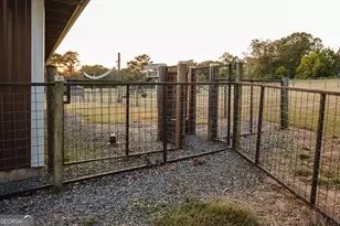 410 Country Kitchen Rd, Barnesville, GA 30204 - Photo 69