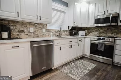 410 Country Kitchen Road, Barnesville, GA 30204 - Photo 23