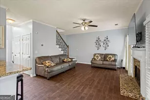 902 Heartwood Cir, Lawrenceville, GA 30043 - Photo 15