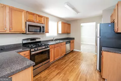 6833 Fireside Lane, Atlanta, GA 30349 - Photo 7