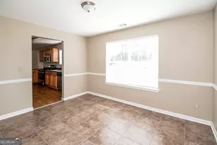 6833 Fireside Ln, Atlanta, GA 30349 - Photo 5