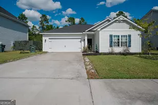 426 Brightleaf Cir, Hinesville, GA 31313 - Photo 1