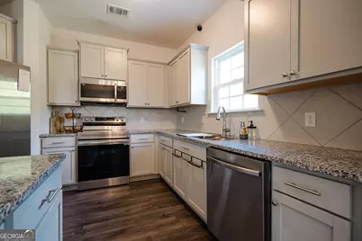 426 Brightleaf Circle, Hinesville, GA 31313 - Photo 17