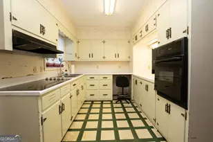 904 Golfview Dr, Waycross, GA 31503 - Photo 7