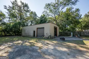 904 Golfview Dr, Waycross, GA 31503 - Photo 27