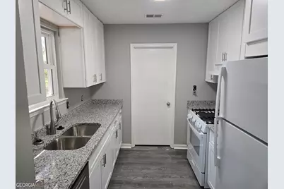 7610 Teton Court, Jonesboro, GA 30236 - Photo 7