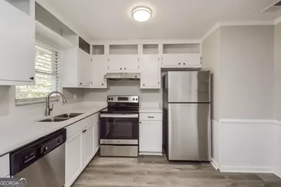 883 Waterside Drive SE, Conyers, GA 30094 - Photo 5