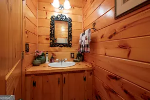 922 Liberty Cir, Murpy, NC 28906 - Photo 15