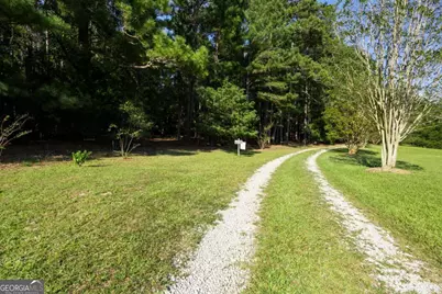 1348 Barwick Hill Road, Comer, GA 30629 - Photo 5