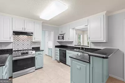 30 Joe Lee Drive, Sharpsburg, GA 30277 - Photo 19