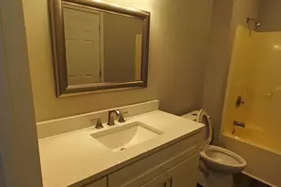 202 Parker Ln, Lagrange, GA 30240 - Photo 5