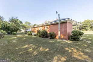 103 Thomas St, Dublin, GA 31021 - Photo 9