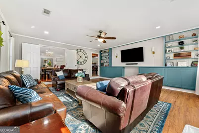 318 Chandler Street, Hartwell, GA 30643 - Photo 3