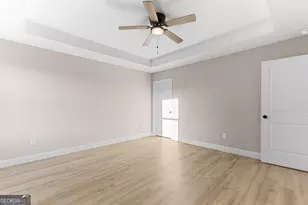 238 Beau Claire Cir, Byron, GA 31008 - Photo 19