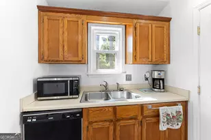 1402 Park Ave, Perry, GA 31069 - Photo 21