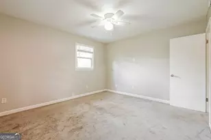 916 Betty Ct NW, Conyers, GA 30012 - Photo 13