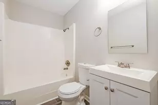 916 Betty Ct NW, Conyers, GA 30012 - Photo 19