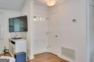 565 Martin Ln, Augusta, GA 30909 - Photo 7