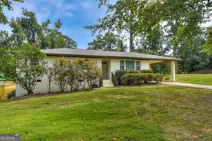 565 Martin Ln, Augusta, GA 30909 - Photo 5