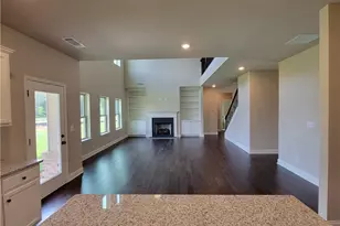 996 Lakeview Oaks Ct, Grayson, GA 30017 - Photo 15
