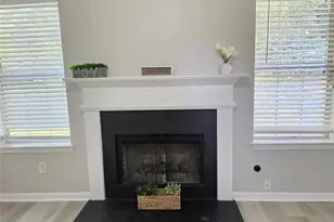 2281 Rambling Way, Lithonia, GA 30058 - Photo 7