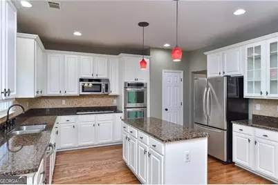 905 Lancaster Way, Atlanta, GA 30328 - Photo 7