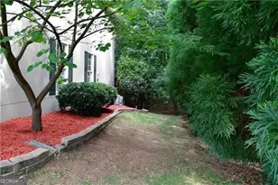 905 Lancaster Way, Atlanta, GA 30328 - Photo 33