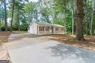5700 Tracy Dr SE, Mableton, GA 30126 - Photo 3