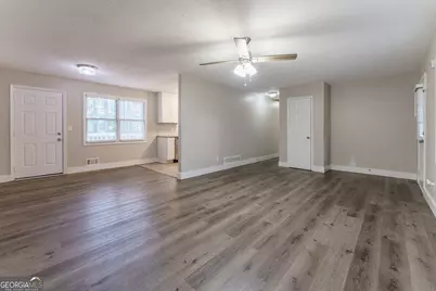 5700 Tracy Drive SE, Mableton, GA 30126 - Photo 7