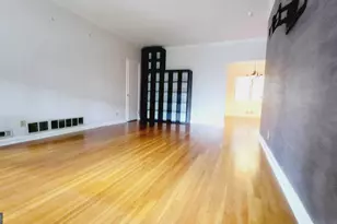 430 Lindbergh Dr, Atlanta, GA 30305 - Photo 3