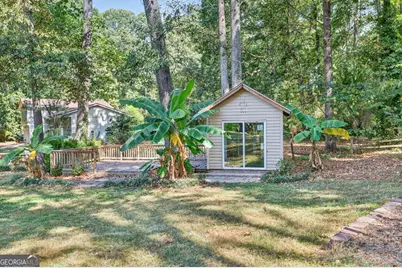 1434 Shelly Circle, Lawrenceville, GA 30043 - Photo 33