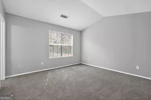 1312 Mill Lake Cir, Stone Mountain, GA 30088 - Photo 17