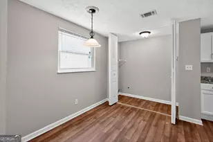 4250 Village Square Ln, Stone Mountain, GA 30083 - Photo 13