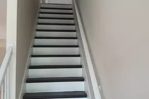 2274 Tiger Flowers Dr, Atlanta, GA 30314 - Photo 9