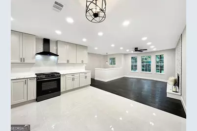 2555 Rexs Place, Buford, GA 30519 - Photo 7