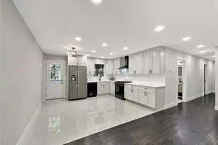 2555 Rexs Pl, Buford, GA 30519 - Photo 3