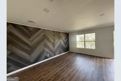 1100 Pineland Avenue #7G, Hinesville, GA 31313 - Photo 3