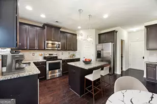 6891 Dresden Dr, Rex, GA 30273 - Photo 7