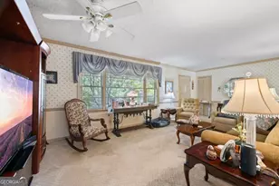 589 Creek View Dr, Lawrenceville, GA 30044 - Photo 5