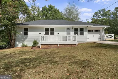 30 Elm Circle, Newnan, GA 30263 - Photo 1