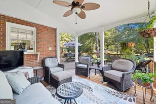 575 4th Fairway Dr, Roswell, GA 30076 - Photo 15