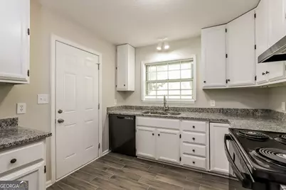 4123 Hazel Nut Drive, Gainesville, GA 30507 - Photo 7