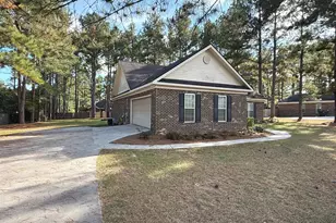 136 Sweet Briar Trail, Statesboro, GA 30461 - Photo 3