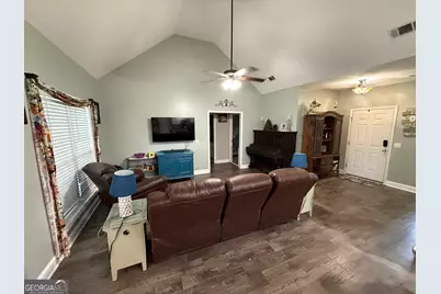 136 Sweet Briar Trail, Statesboro, GA 30461 - Photo 9