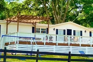 26 Skyland Dr W, Locust Grove, GA 30248 - Photo 1